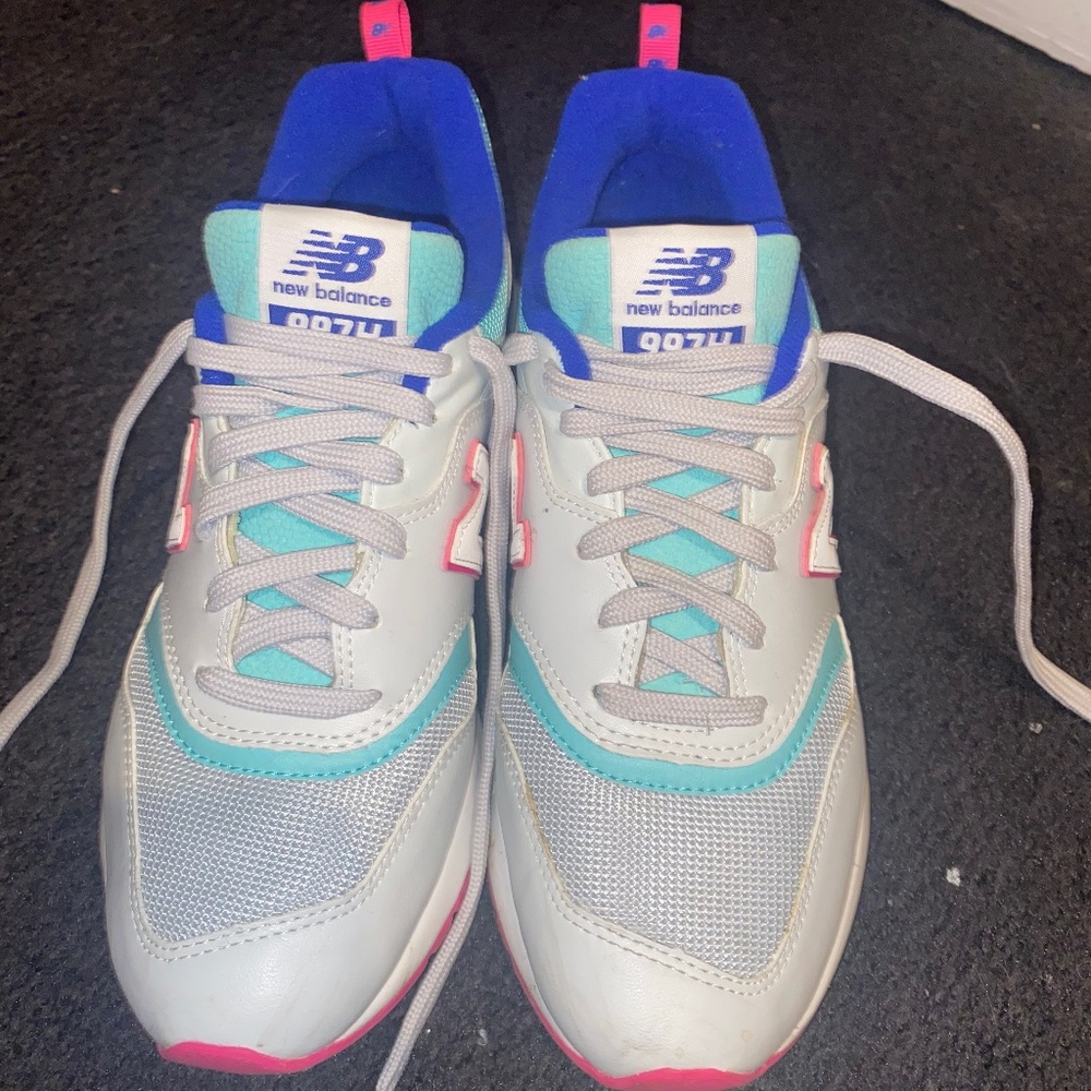 Size 8 - New Balance 997 White Pink Blue 2019